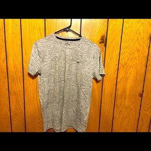 Hollister t-shirt